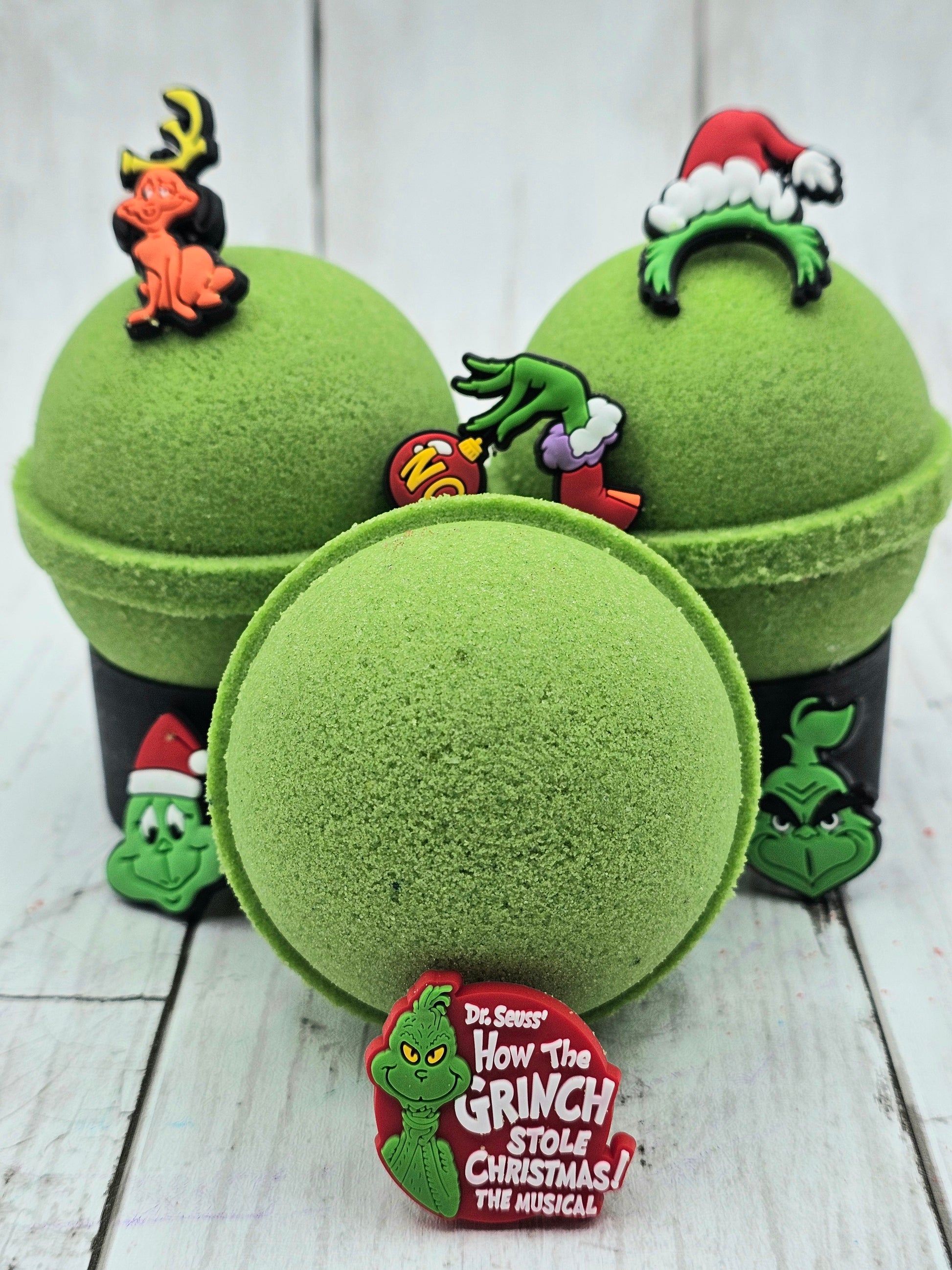 Grinch Bath Bomb with Toy