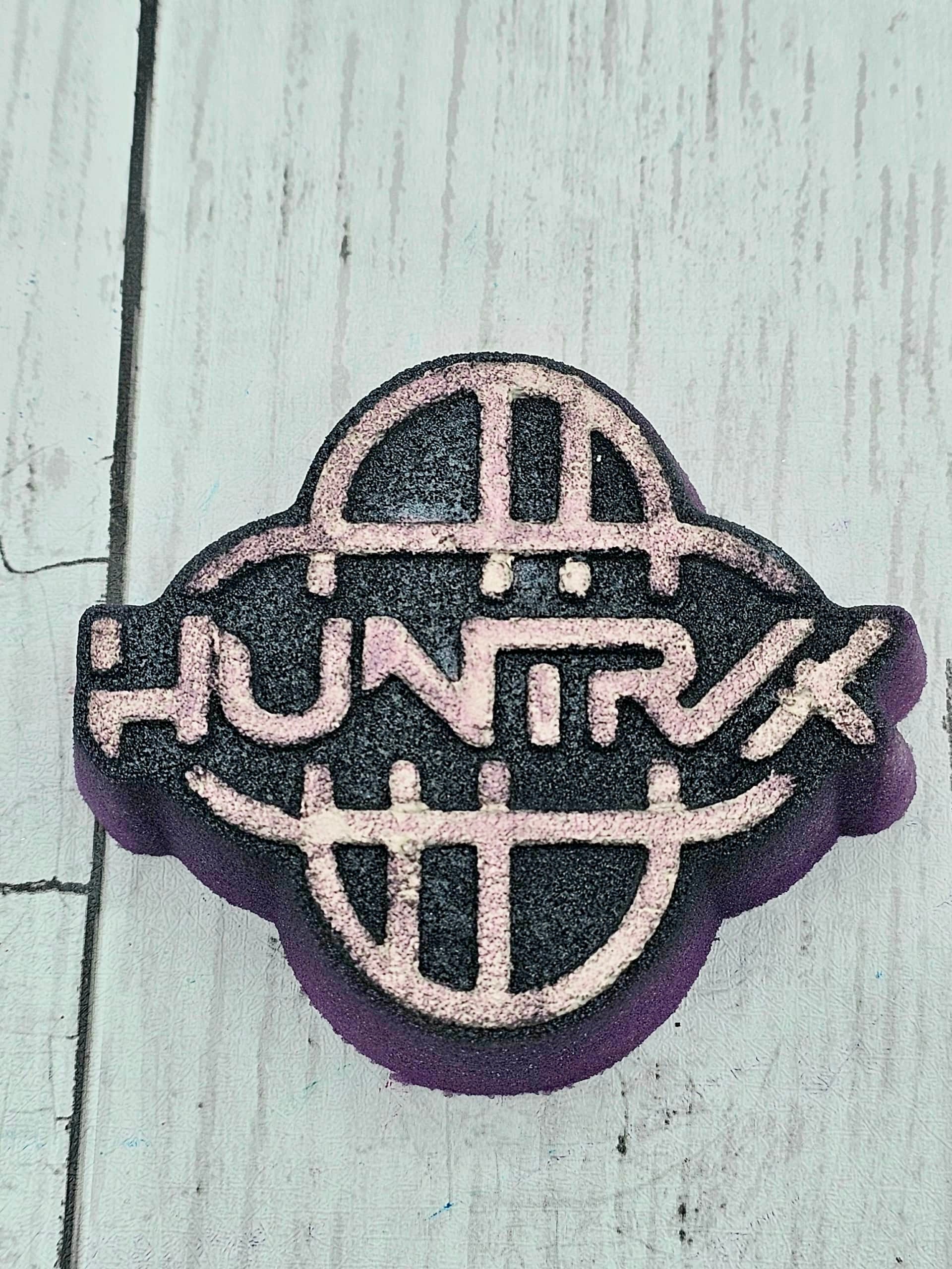 Hunter/X Bath Bomb