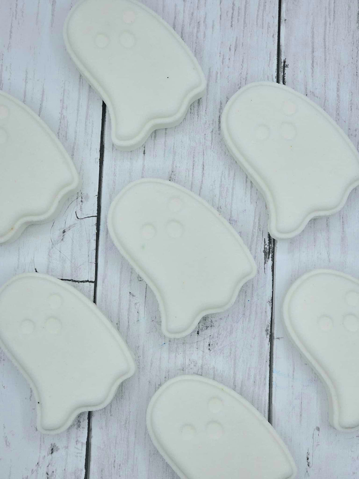 Ghost Bath Bomb